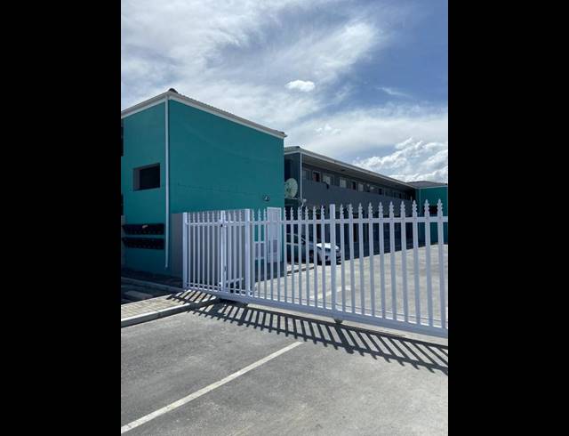 3 BEDROOM PROPERTY TO RENT IN GAYLEE